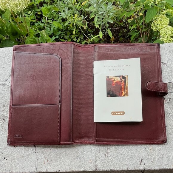 COACH Vintage Set of 2 Water Buffalo Leather Card Case Journal Diary Wine Plum - Picture 7 of 7